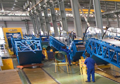 Industrial Lifts by Dynamic Lifts Chennai